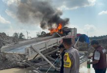 22 Rakit Tambang Emas Ilegal di Kuansing Dimusnahkan